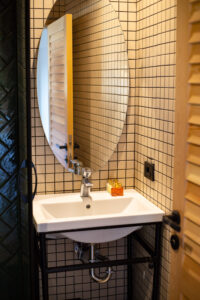 panjur söğütköy banyodan bir fotoğraf